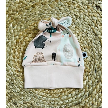 Újszülött sapka - rózsaszín állatkás