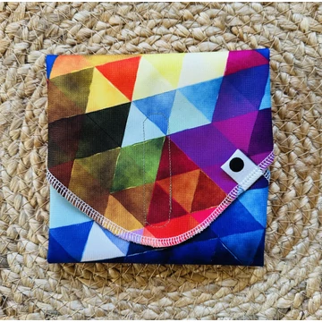 Újraszalvéta - Színes háromszögek