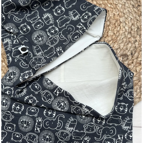 Gyermek sapka, csősál csomag - sötétkék alapon állatkás